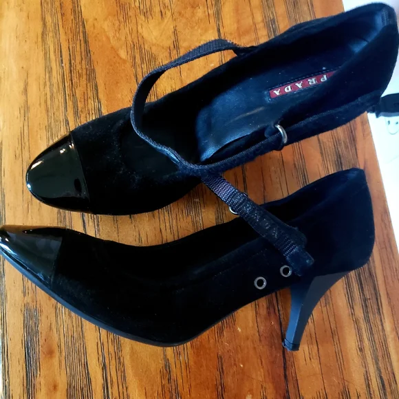 Prada Heel Shoes - Picture 2 of 6